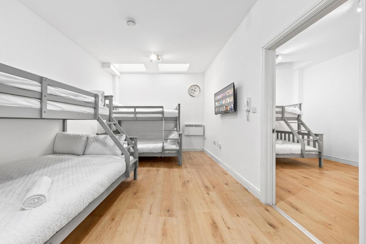 Canary Wharf Apartments Londra Esterno foto