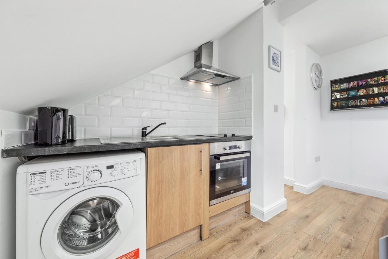 Canary Wharf Apartments Londra Esterno foto